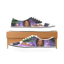 Load image into Gallery viewer, All over Custom designed shoes (Women) Classic Women's Canvas Low Top Shoes (Model E001-4)